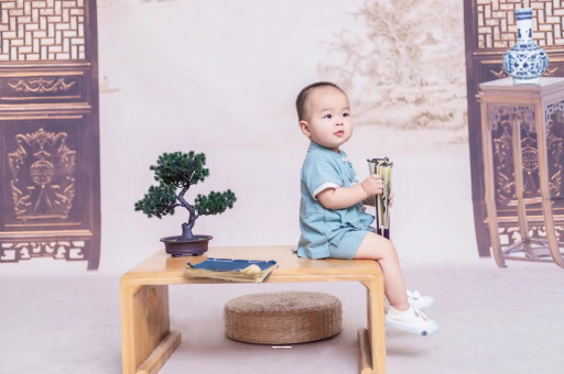 甘肃3岁宝宝不听话